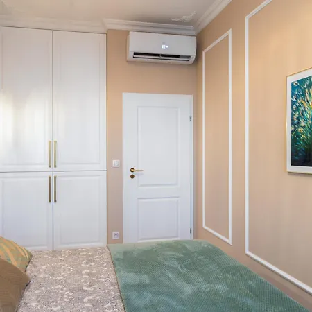 Versace Jana Pawla Apartmán Vratislav