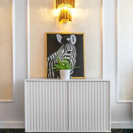 Versace Jana Pawla Apartman