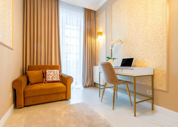 Versace Jana Pawla * Wrocław